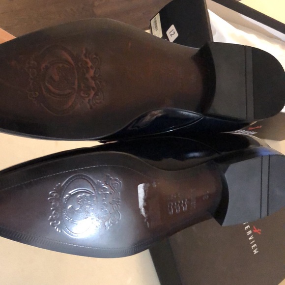 Sarar shoes - Picture 2 of 2